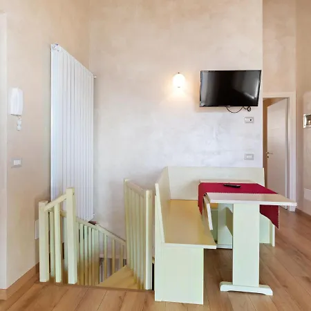 Modern Holiday In With Swimming Pool Дом отдыха Tremosine